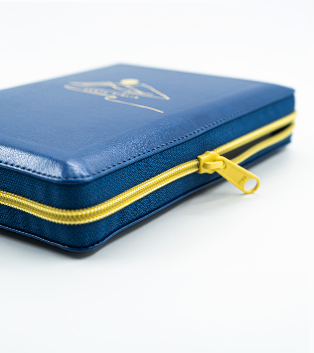 Santa Biblia NTV Letra Grande Compacta Con Cierre – Imitacion Azul - Image 3