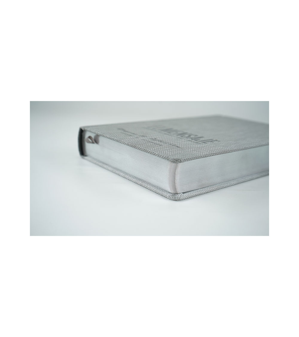 Biblia El Mensaje - Tapa Dura Gris - Image 4