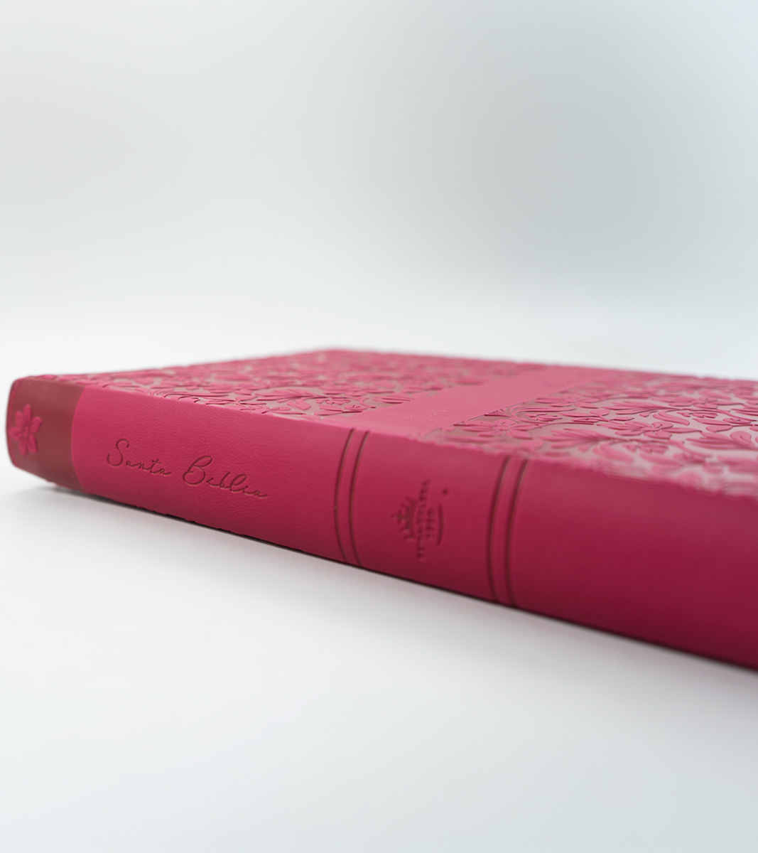 Biblia Letra Super Gigante - RV1960 Imitacion Piel Fucsia Con Cierre e Indice - Image 4