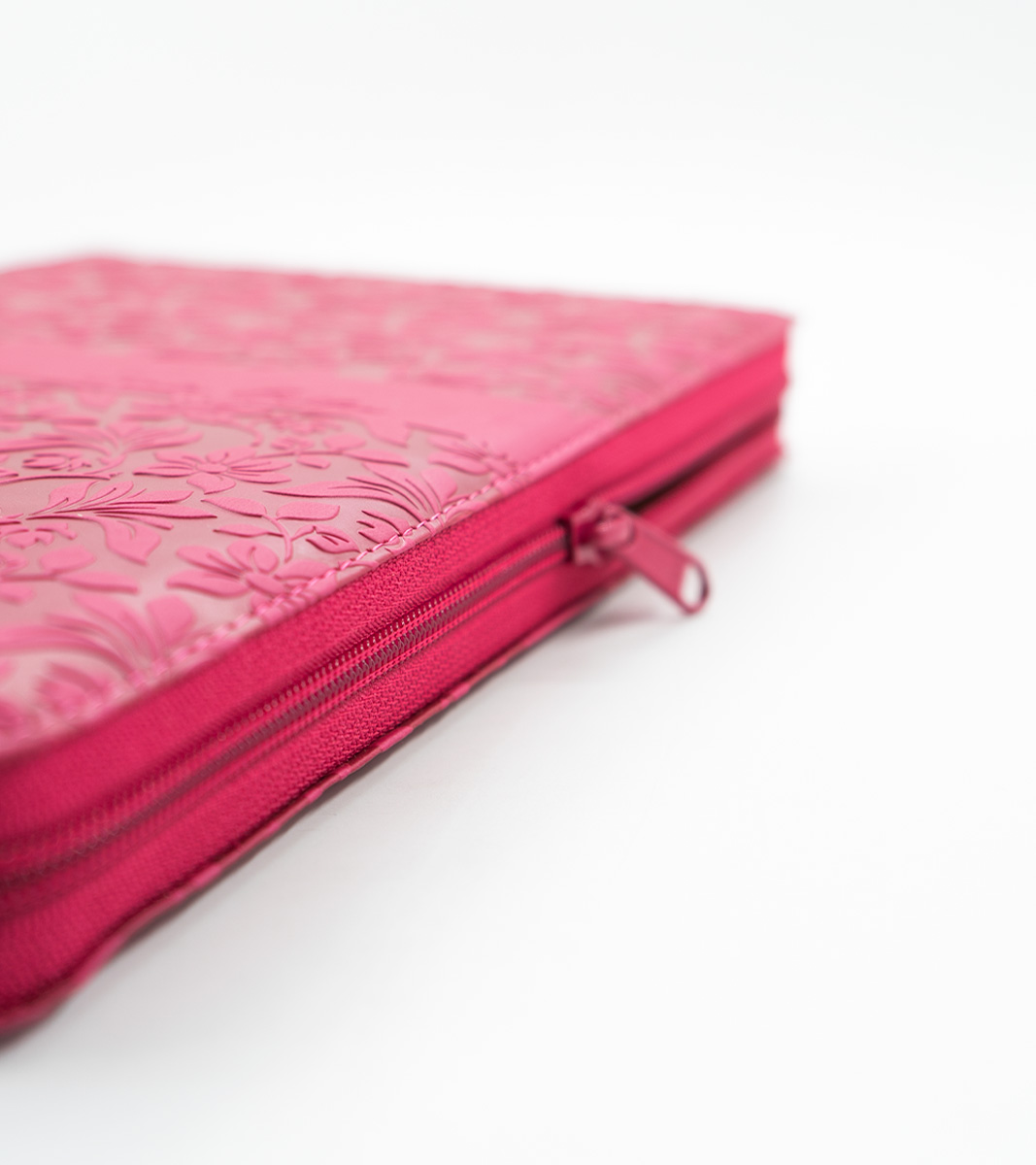 Biblia Letra Super Gigante - RV1960 Imitacion Piel Fucsia Con Cierre e Indice - Image 3