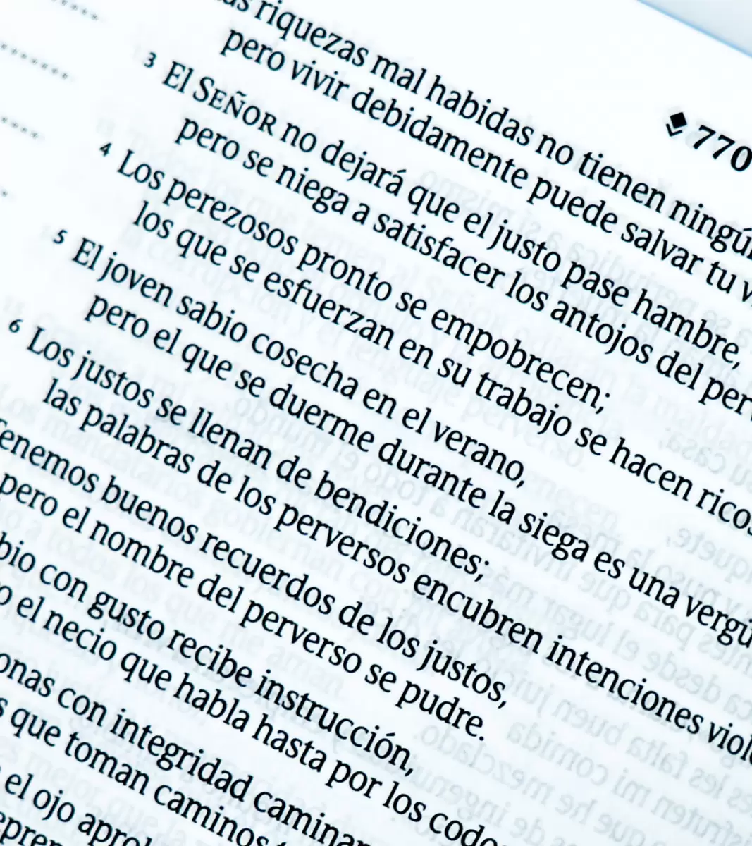 Santa Biblia De Apuntes NTV – Imitacion Piel Celeste Flores - Filament - Image 5